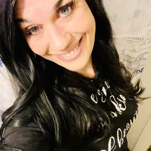 Meet your Posher, Jennifer l